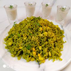 A picture of Spinach & Corn Pulav.