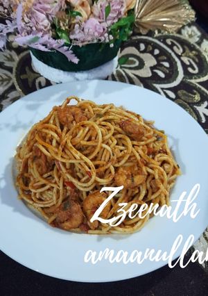 A picture of Red Sauce Spaghetti with Prawns.