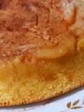 Bolo de mascarpone e pêras cristalizadas