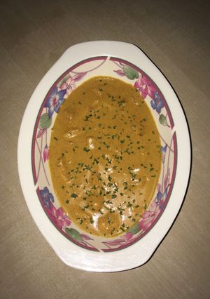 A picture of Butter chicken.