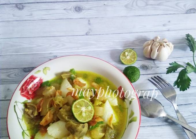 Resep Lontong Kikil Surabaya Oleh Dwi Irmaya Sari - Cookpad