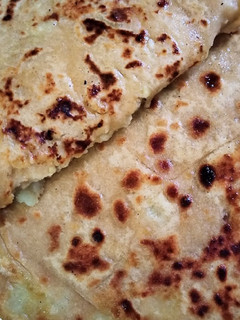 आलू पराठा(Aloo paratha recipe in Hindi) रेसिपी मुख्य फोटो