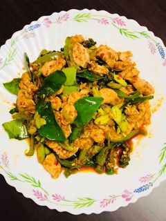 รูปของ ผัดเผ็ดไก่สะตอ
