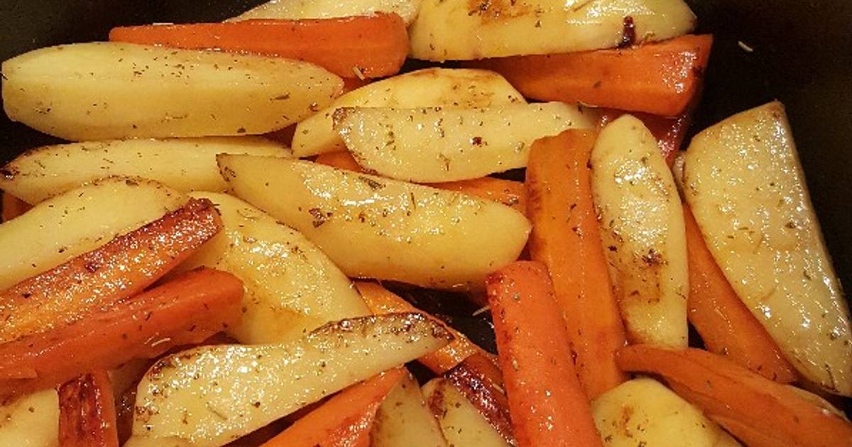 Pommes de terre et carottes en cocotte