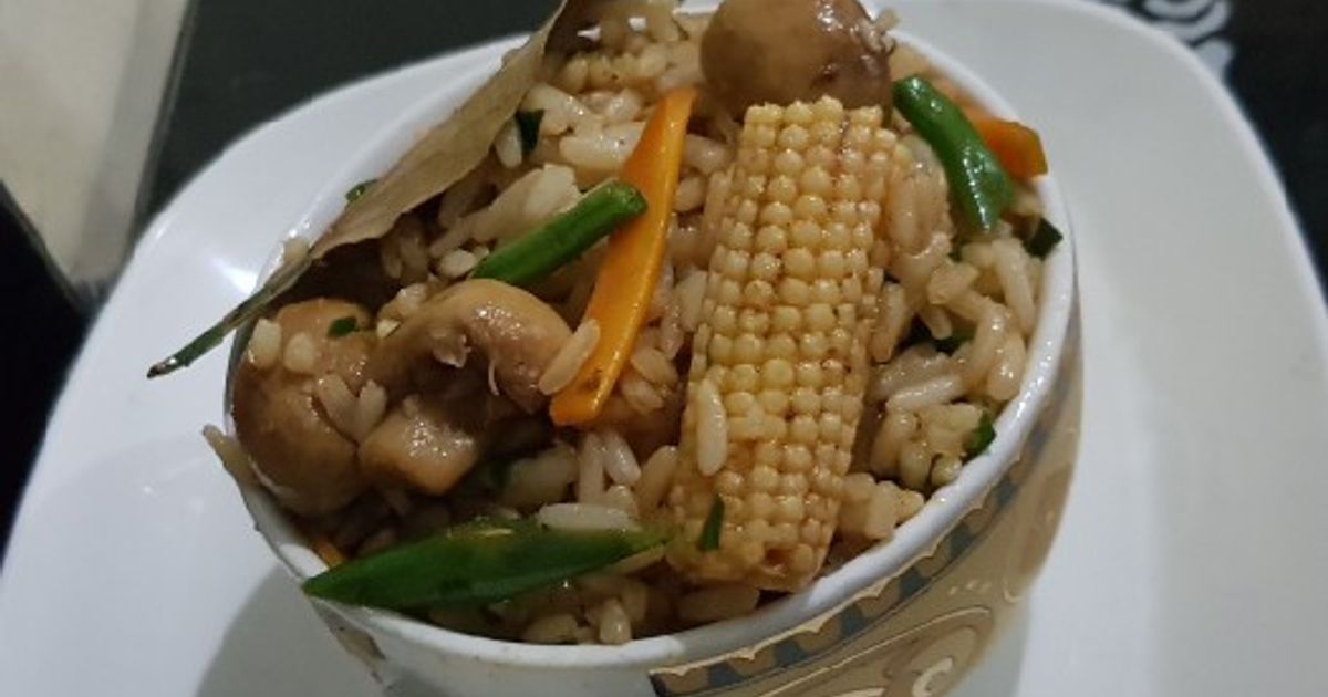 Simple Fried Rice Recipe by Sakeena Ismail - Cookpad