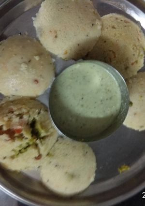 A picture of Masala Idli.