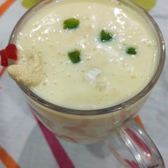 A picture of Mango shake.