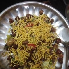 A picture of Chana chaat.
