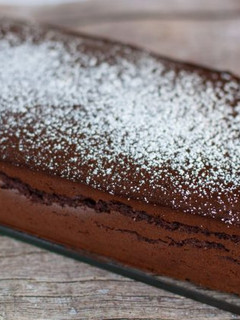 Una foto de Bizcocho vegano de soja, cacao y nueces