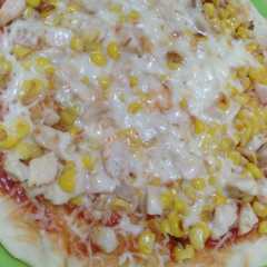 A picture of Thin Pizza Teflon (Topping ayam jagung).
