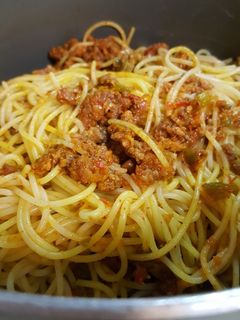 عکسی از دستور اسپاگتی با سس گوشت