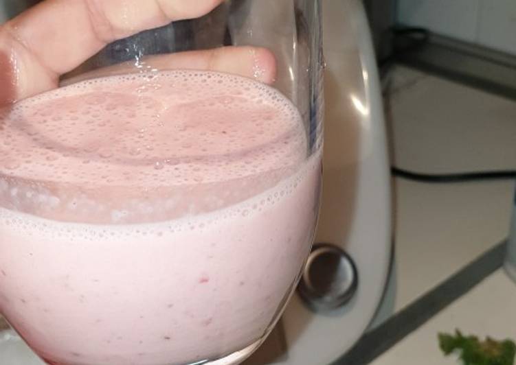 Batido de fresas Thermomix