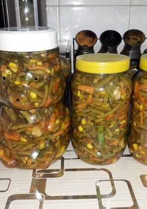 عکسی از دستور ترشی لوبیا سبز