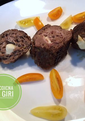Una foto de Envoltini de Carne