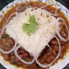 A picture of Rajma Rice.
