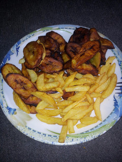 Soyayya dankali da plantain ainihin hoton girkin