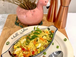 मिक्स सब्जी और अंडे का फ्राइड राइस (Mixed Vegetable and Eggs Fried Rice recipe in Hindi)