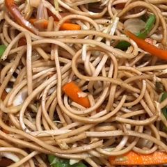 A picture of Hakka noodles.