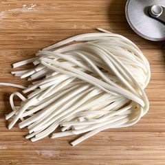 Gluten-Free Udon Noodles A picture of Gluten-Free Udon Noodles.