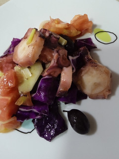 Una foto de Ensalada de pulpo 🐙