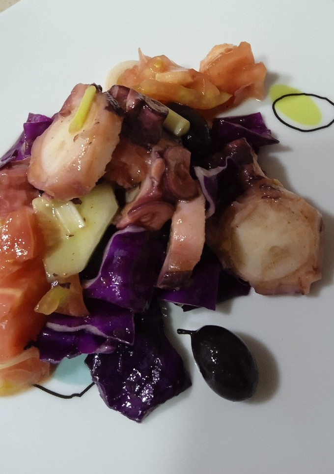 Una foto de Ensalada de pulpo 🐙