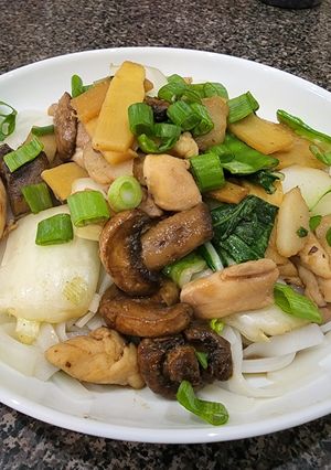 A picture of Dad's Chinese Noodle.