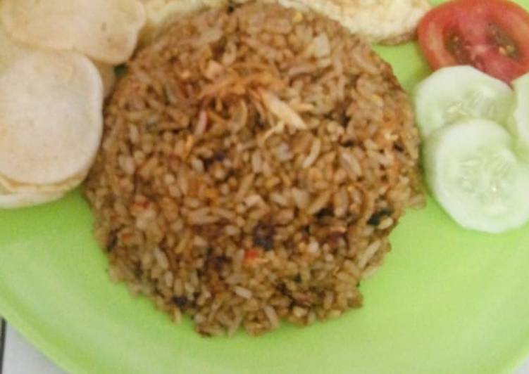 Nasi goreng telur