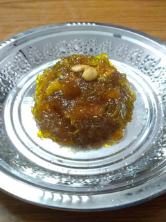வெள்ளை பூசணிக்காய் /காசி அல்வா (Vellai Poosanikai /Kasi Halwa recipe in Tamil) செய்முறை முக்கிய புகைப்படம்