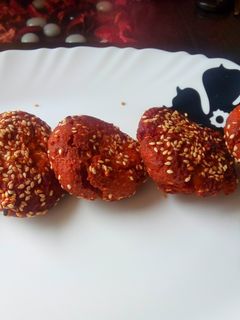 बिहार स्पेशल अनरसा स्वीट्स (Bihar Special Anarsa sweets recipe in Hindi) रेसिपी मुख्य फोटो