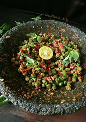 Foto resep Pencok Kacang Panjang (Sambel mentah)