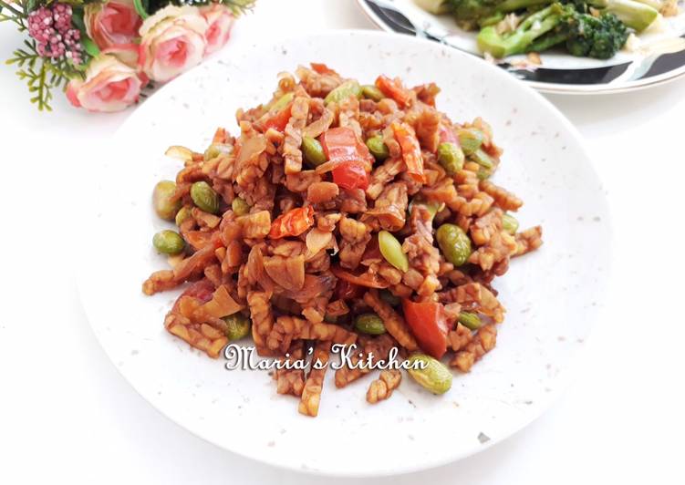 Cara Musim Panas saat makan malamSambal Goreng Tempe &amp; Edamame