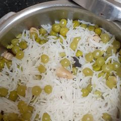 A picture of Fresh Green Peas Pulao.