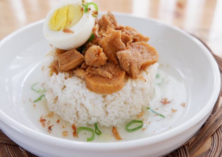 Nasi Bakmoy Ayam Kekian Udang