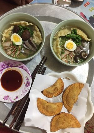 Hình của món Mì vằn thắn nhé.