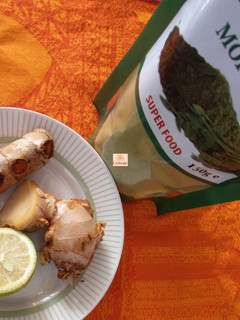A picture of Moringa tinge.