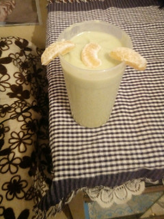 A picture of BananA smoothie.