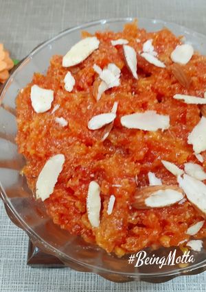 A picture of Gajar ka Halwa in Pressure Cooker.