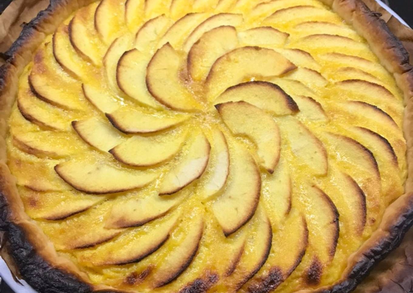 Tarte aux pommes alsacienne