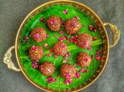 A picture of flaxseed laddoo