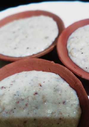 ड्राई डेट्स मिल्क मखाना खीर (dry dates milk makhana kheer recipe in Hindi) रेसिपी मुख्य फोटो