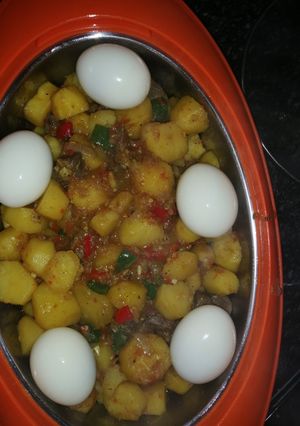 A picture of Curried liver potato.