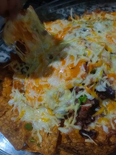 Una foto de Nachos mexicanos 🇲🇽 (no picantes para niños)