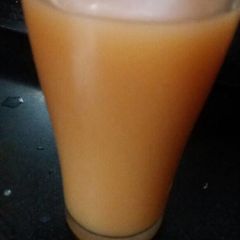 Fresh orange juice A picture of Fresh orange juice.