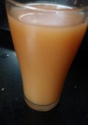 A picture of Fresh orange juice.