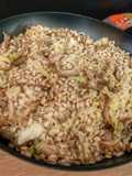 Orzo con verza e funghi