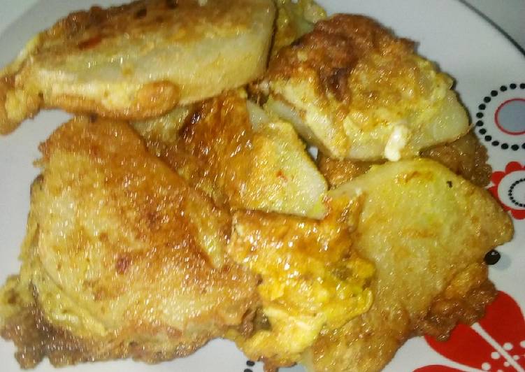 Fried yam with egg