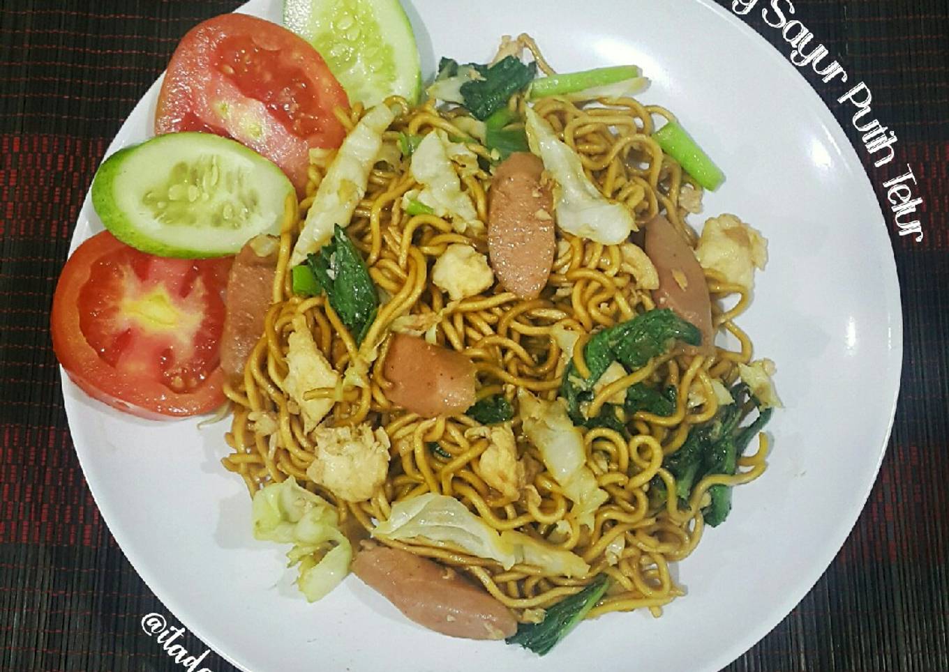 Mie Goreng Sayur Putih Telur