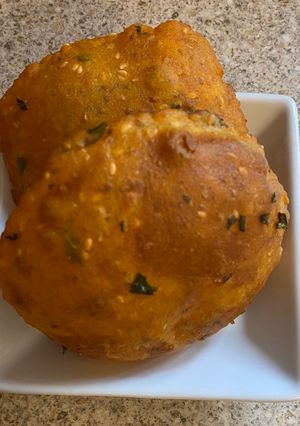 A picture of Aloo puri.