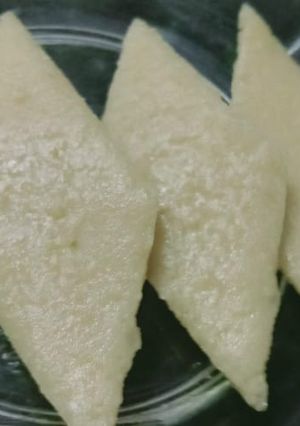 કાજુ કતરી(Kaju katri Recipe in Gujarati) રેસીપી મુખ્ય ફોટો