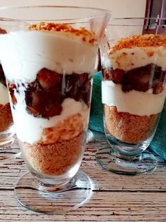 Almás rétes kehelyben recept fotója